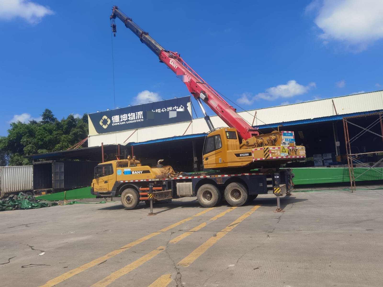 ONE UNIT SANY 25T TRUCK CRANE - Image 4