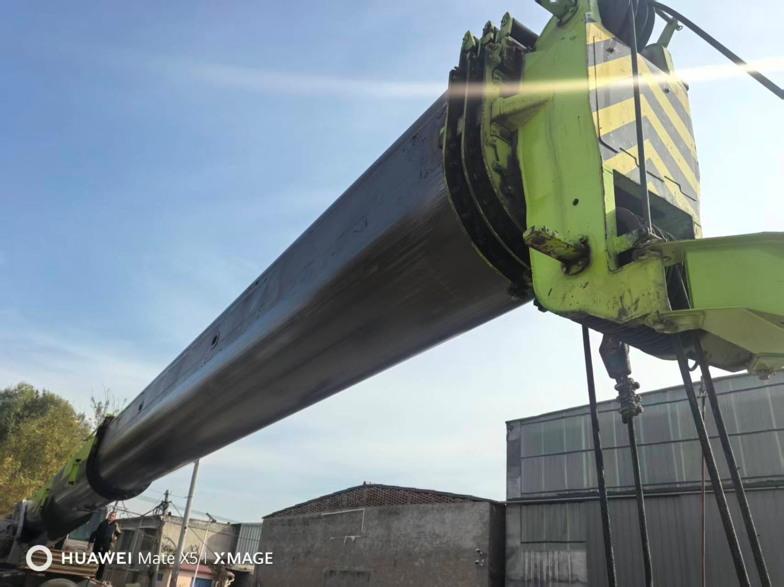 ONE UNIT ZOOMLION 110-TON TRUCK CRANE - Image 20