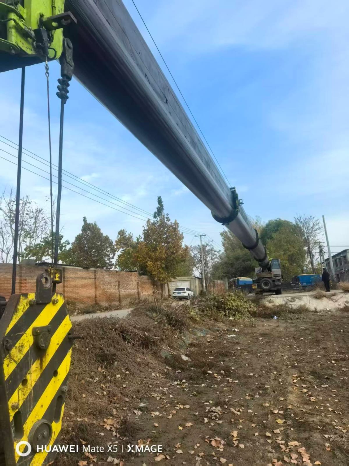 ONE UNIT ZOOMLION 100T TRUCK CRANE - Image 11