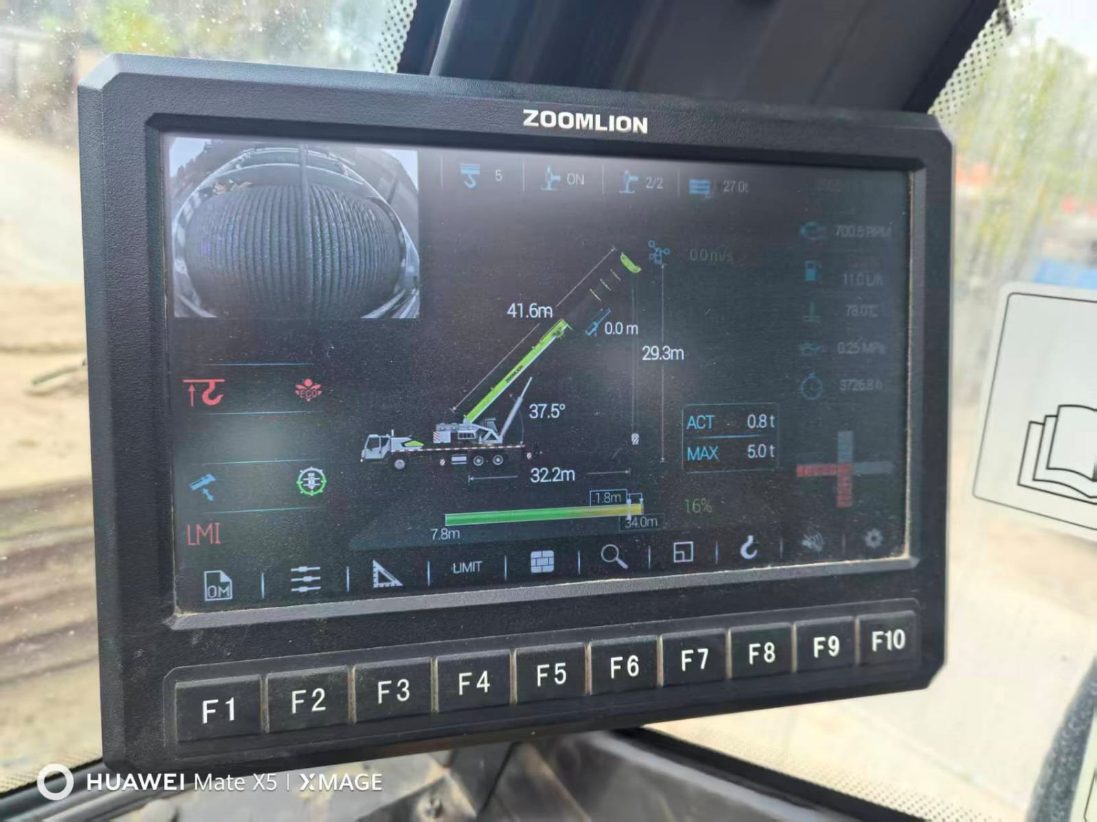 ONE UNIT ZOOMLION 100T TRUCK CRANE - Image 12