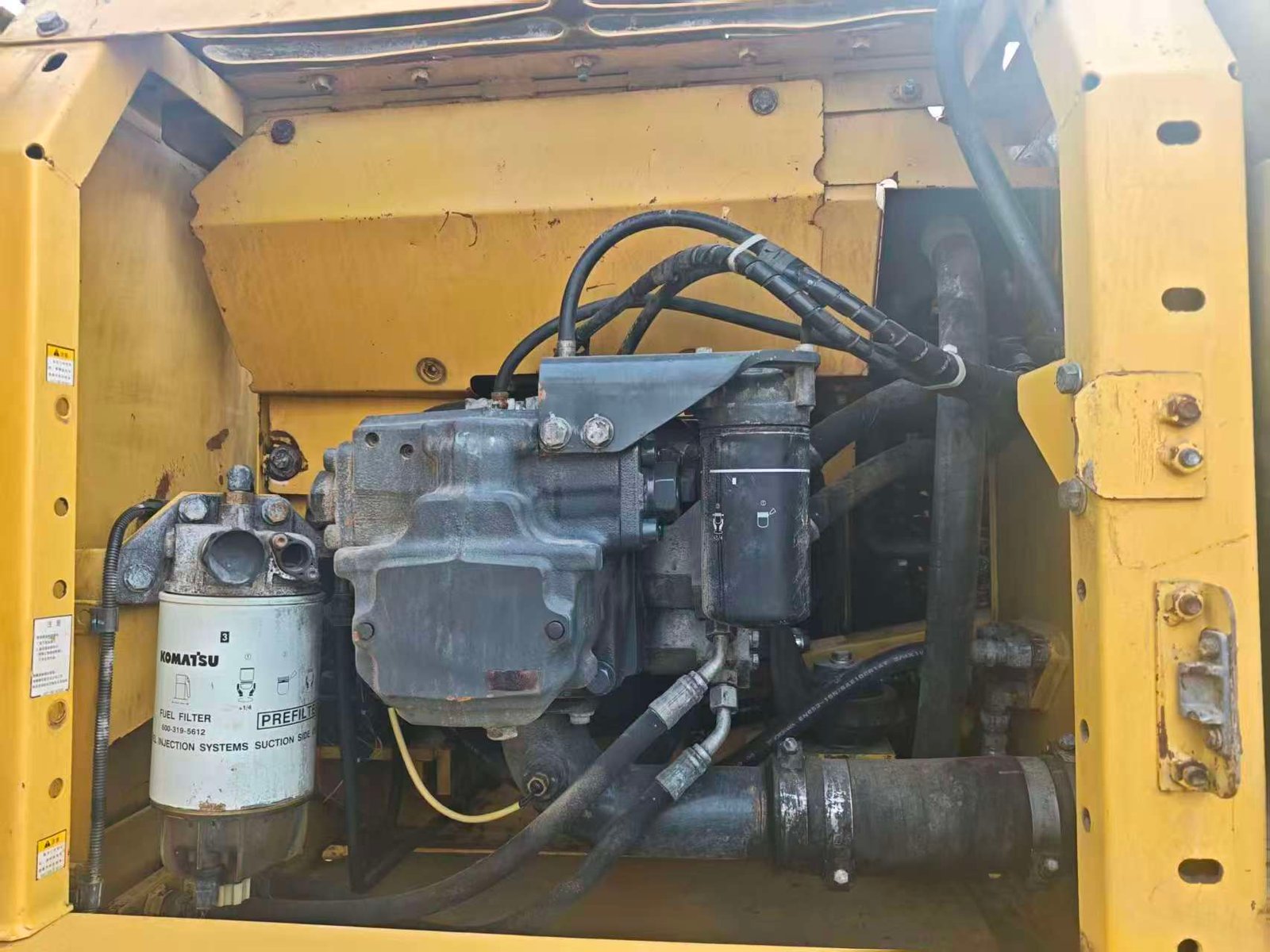 Excavator 201 PC 200 - Image 2