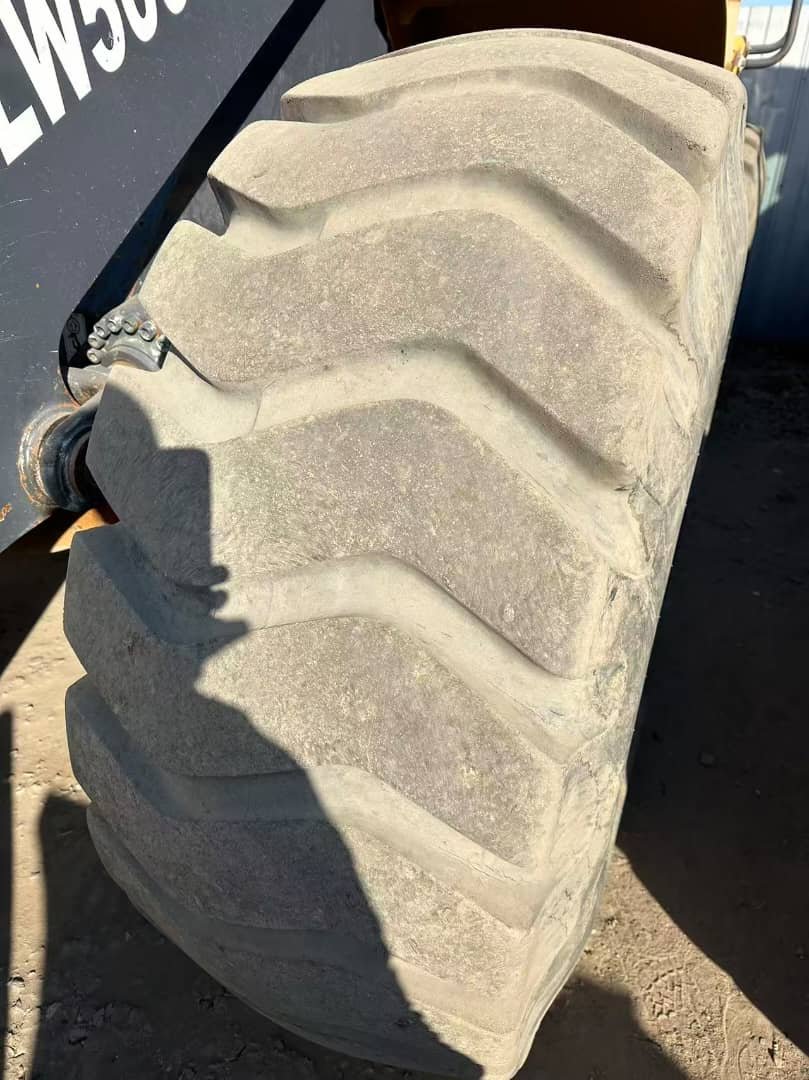 2019 XCMG LW500HV Wheel Loader – High Performance & Reliability - Image 9