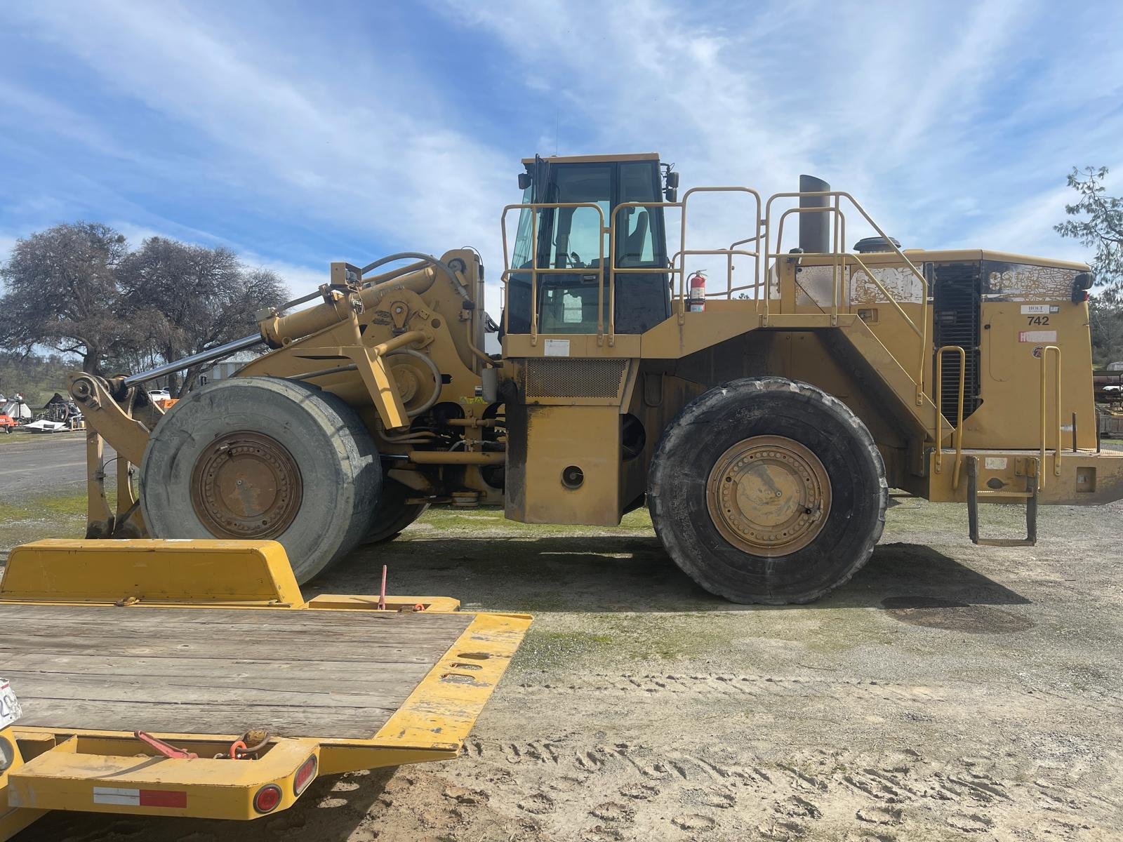 Caterpillar Wheel Loader - Image 4