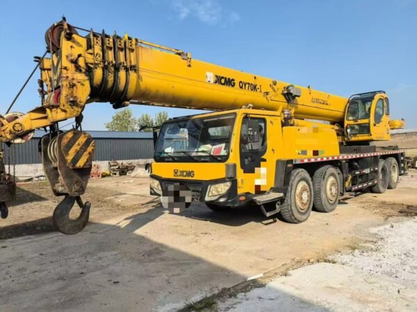 XCMG 50T TRUCK CRANE